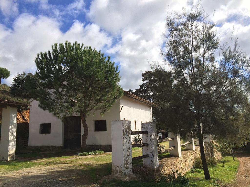 Cortijo El Berrocal Cazalla de la Sierra Exterior foto