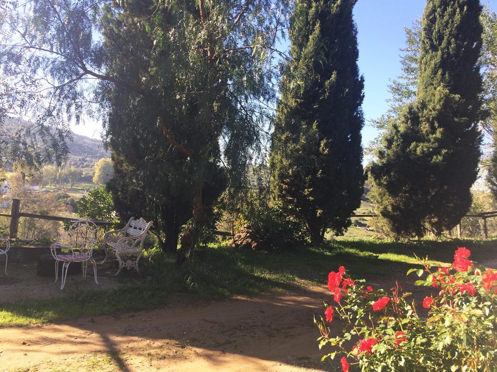 Cortijo El Berrocal Cazalla de la Sierra Exterior foto